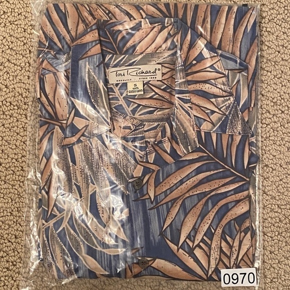 TORI RICHARD Aloha Hawaiian Floral Collared Shirt Men S Small - Picture 5 of 5